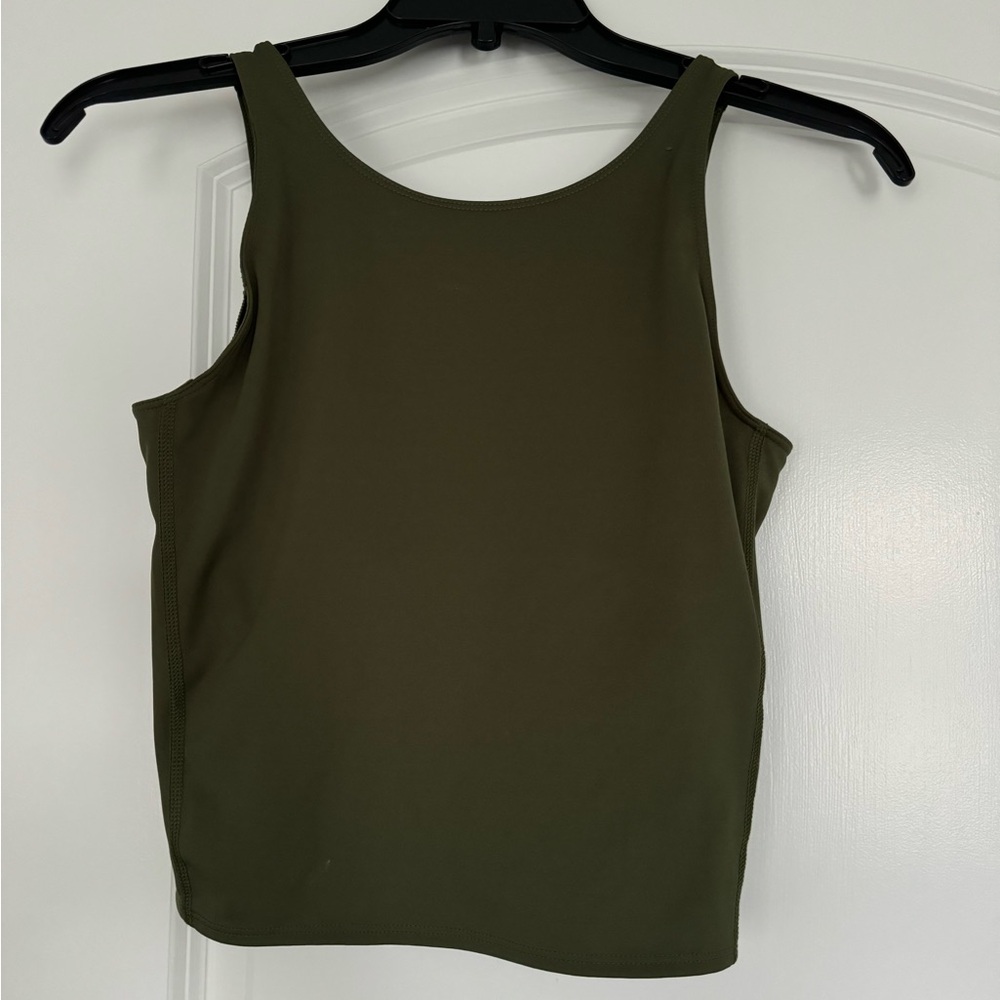adidas athletic cropped green tank top 
size small 
built in bra